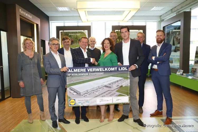 Lidl gaat duurzaam distributiecentrum bouwen in Almere