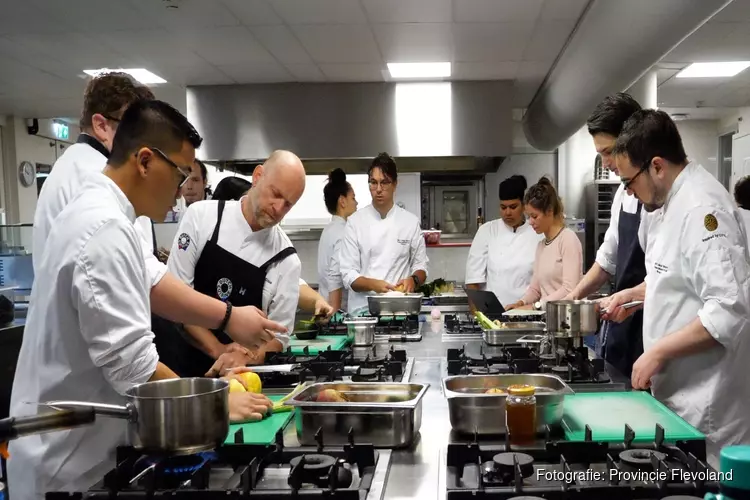 ROC-leerlingen koken als een pionier