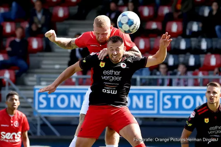 Knotsgekke doelpuntenshow bij Excelsior-Almere City FC (4-6)