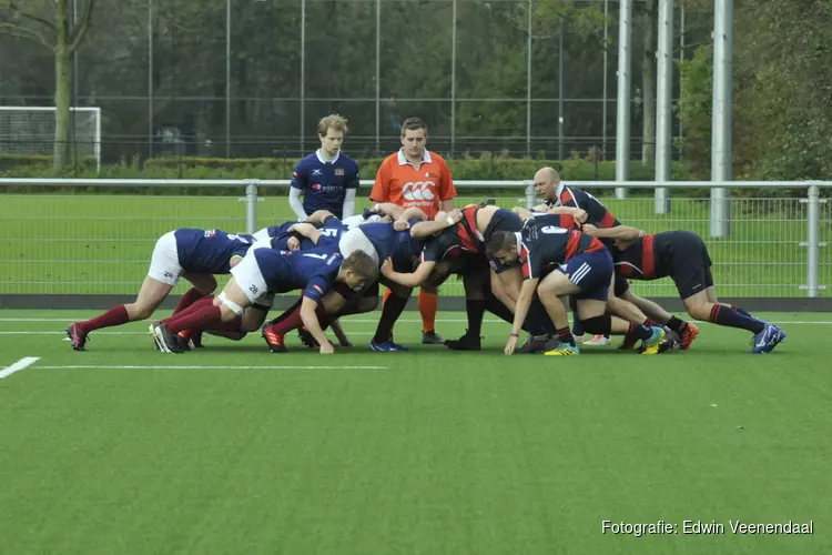 Rugby Club Bulldogs Almere op koers