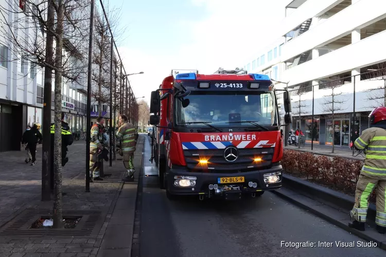 Brand in winkelcentrum Almere