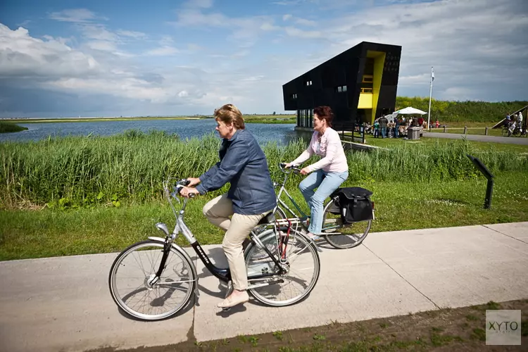 Bikken en biken in Almere