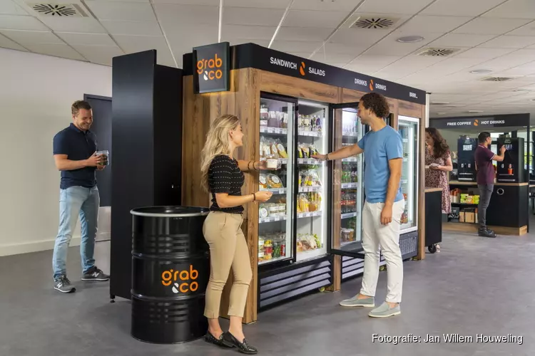Bedrijfsrestaurant op wielen: eerste vestiging Grab &Co gerealiseerd bij Telesuper in Almere