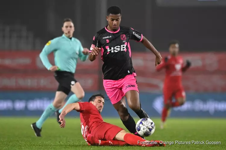 FC Volendam sluit jaar af met winst in Almere en koppositie