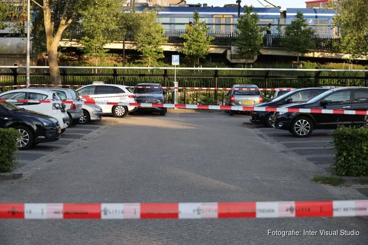 Twee aanhoudingen na schietincident bij station Muziekwijk