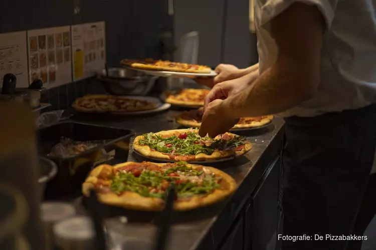 Nieuw: De Pizzabakkers Almere Stad