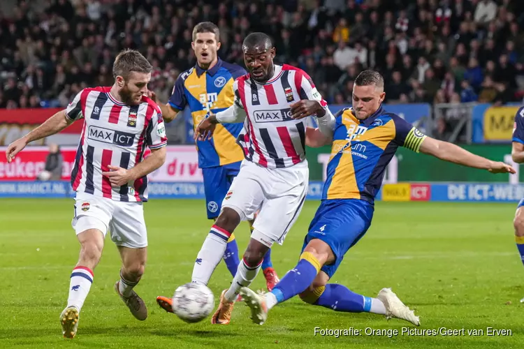 Willem II en Almere City FC delen de punten