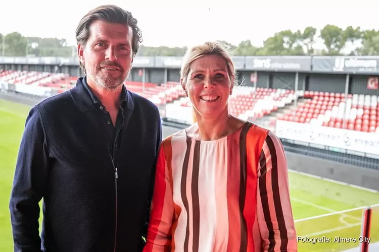 Enreach opnieuw topsponsor bij Almere City FC én eerste businesspartner met Fitste Club-programma voor medewerkers