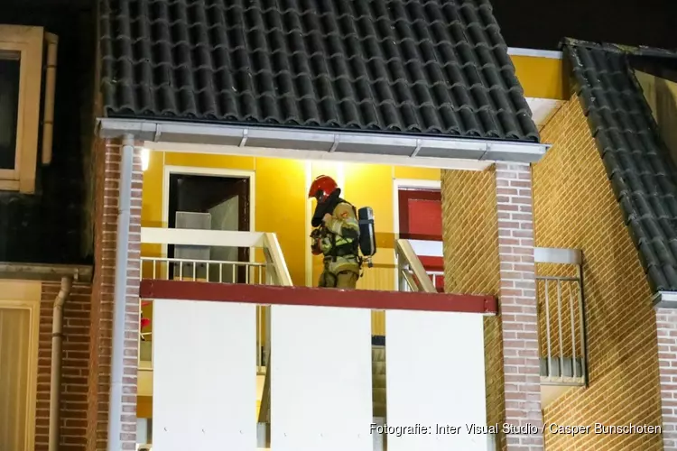 Brand in slaapkamer in Almere
