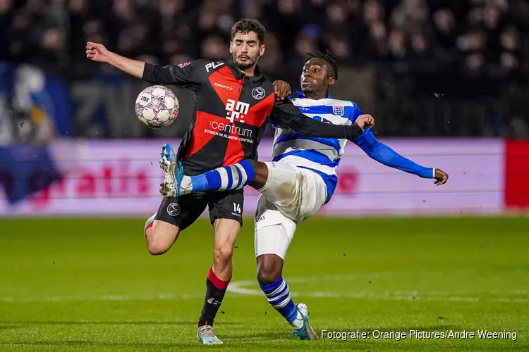 PEC Zwolle in slotfase langs Almere City FC en zeker van periodetitel