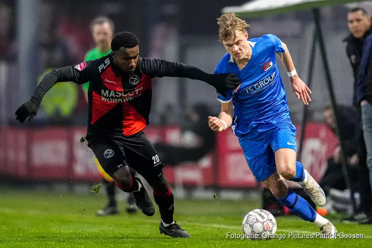 Almere City FC klopt Jong AZ