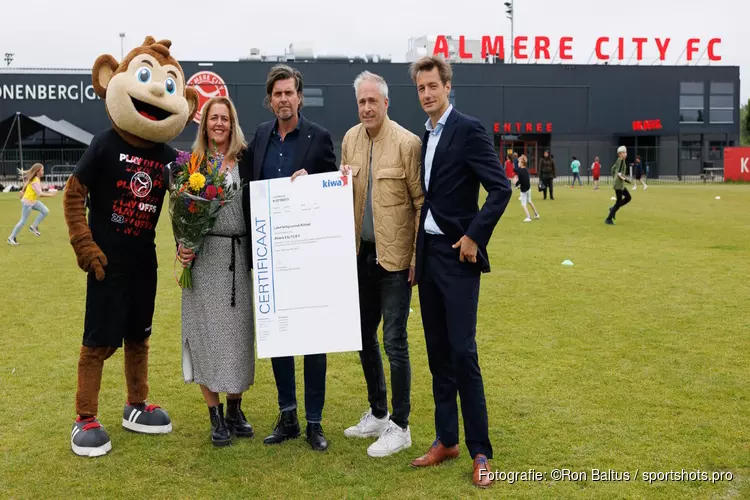 Almere City FC slaagt cum laude voor Label Veilig Sociaal Klimaat