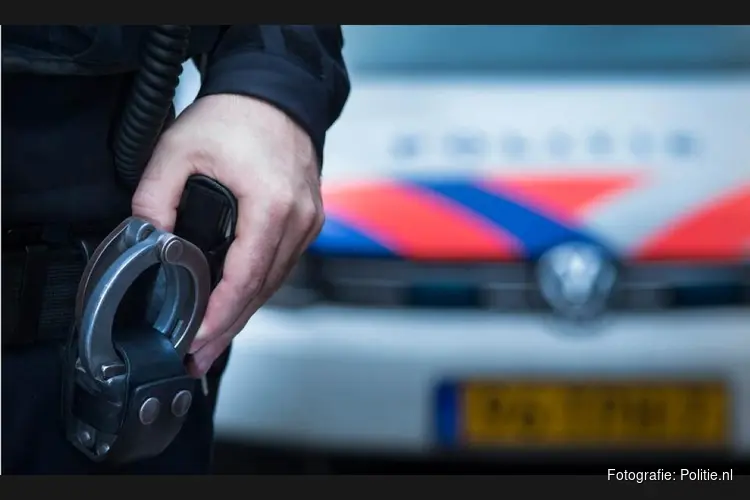 Verdachte aangehouden voor gewapende straatroof in Almere
