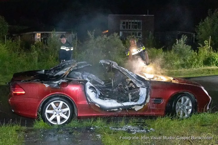 Cabriolet in brand in Almere