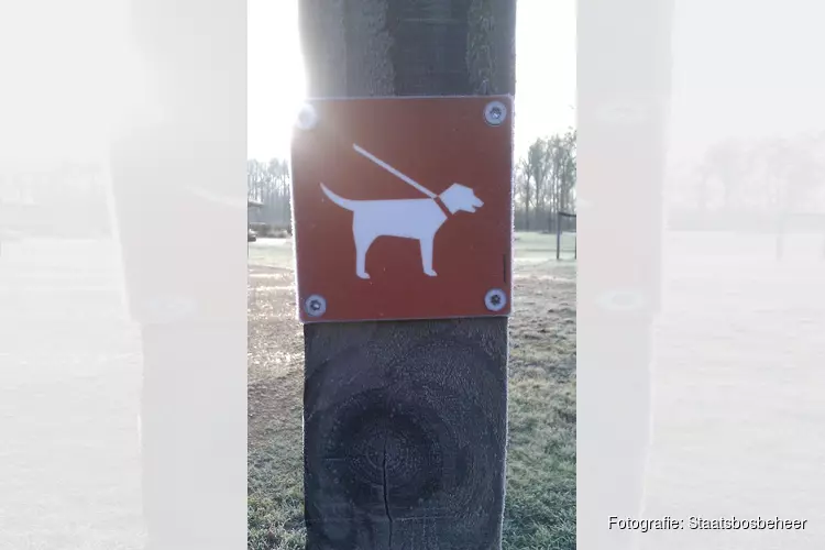 Nieuwe hondenkaart Almeerderhout
